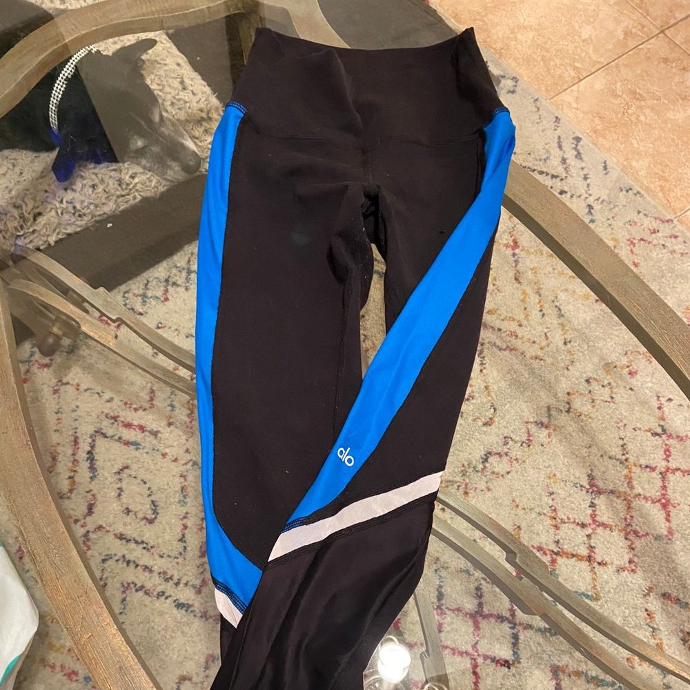 Alo Leggings
